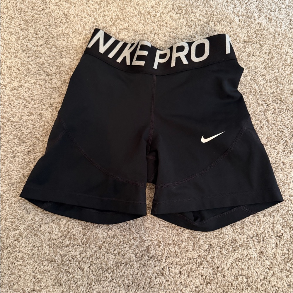 Nike Women's Black Pro Athletic Shorts